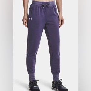 New Under Armour Women's Armour Fleece Joggers Twilight Purple - medium
